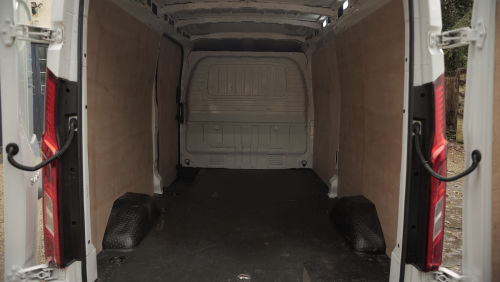 MAXUS E DELIVER 9 LWB ELECTRIC FWD 150kW High Roof Van 88.5kWh N2 Auto view 8